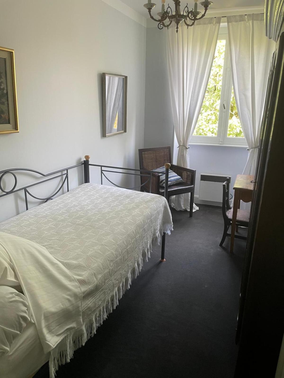 Residence Le Petit Paradis Labastide-Rouairoux Ngoại thất bức ảnh